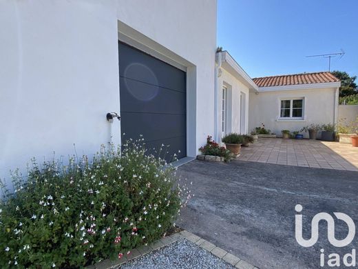 Villa en Sainte-Marie-de-Ré, Charenta Marítima