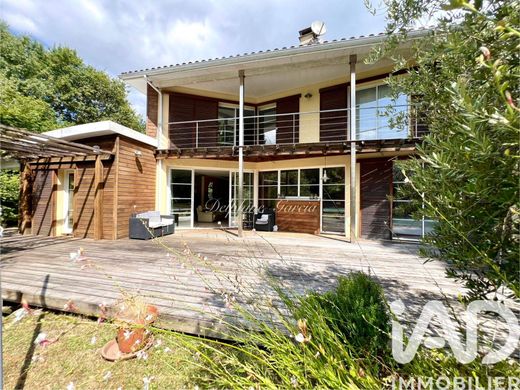 Villa a Salles, Gironda