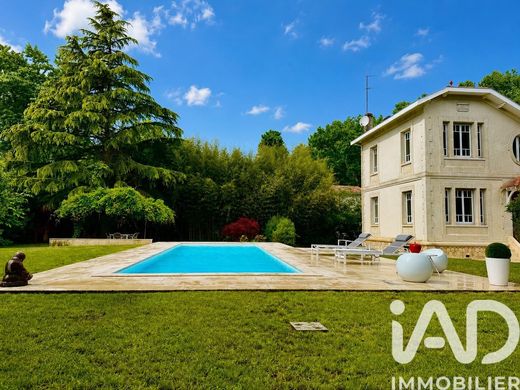 Villa en Gradignan, Gironda