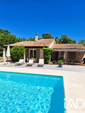 Βίλα σε Le Thoronet, Var