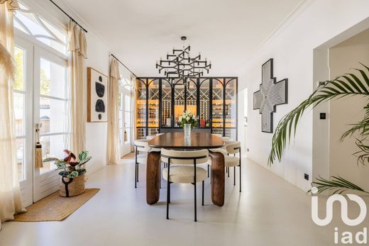 Villa in La Rochelle, Charente-Maritime