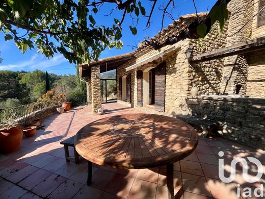 Villa in Salon-de-Provence, Bouches-du-Rhône