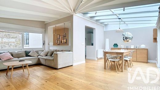 ‏וילה ב  Nanterre, Hauts-de-Seine