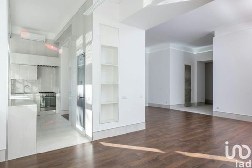 Apartament w Levallois-Perret, Hauts-de-Seine