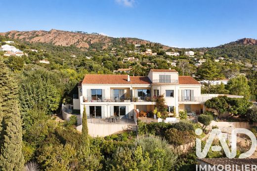 Piso / Apartamento en Saint-Raphaël, Var