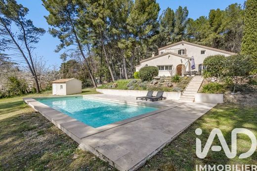 Willa w Éguilles, Bouches-du-Rhône