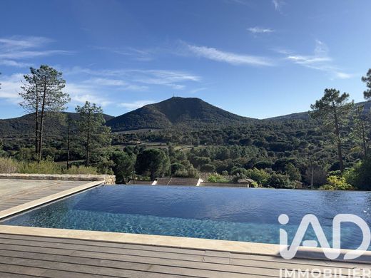 Villa in Le Plan-de-la-Tour, Var