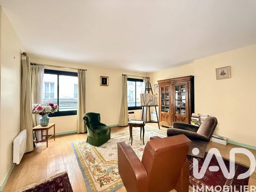 Apartment in Montparnasse, Alésia, Montsouris, Paris