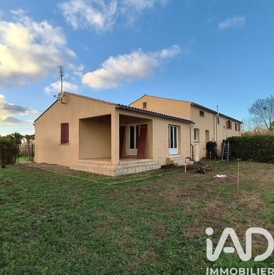 ‏וילה ב  Saint-Laurent-d'Aigouze, Gard