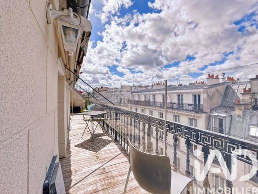 Apartment in Montorgueil, Sentier, Vivienne-Gaillon, Paris