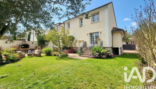 Villa in Poissy, Yvelines