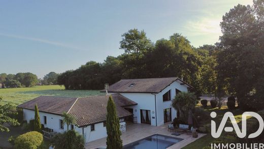Villa in Saubion, Landes
