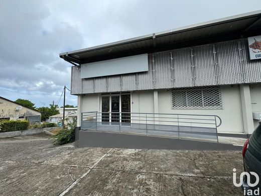 Bureau à Basse-Terre, Guadeloupe