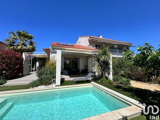 Villa en Six-Fours-les-Plages, Var