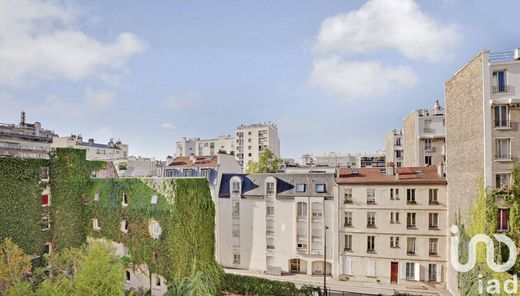 Apartment in Motte-Picquet, Commerce, Necker, Paris