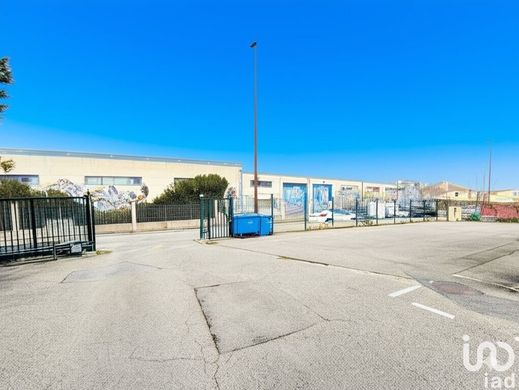 Office in Avignon, Vaucluse