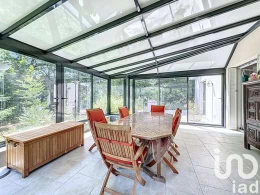 别墅  Dampierre-en-Yvelines, Yvelines