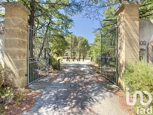 Villa in Rognes, Bouches-du-Rhône