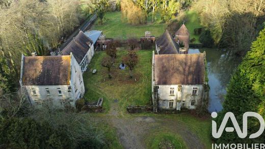 Villa in Elbeuf-en-Bray, Seine-Maritime