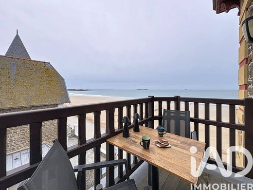 Apartment in Saint-Malo, Ille-et-Vilaine