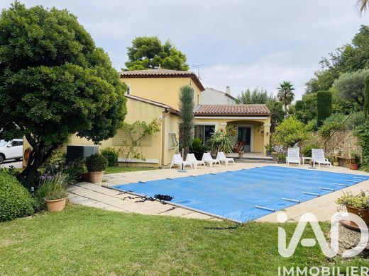 Villa in Ollioules, Var