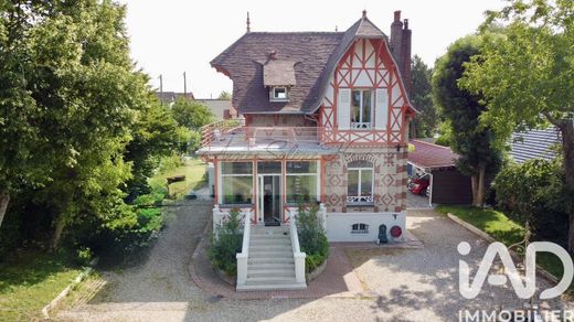 Villa a Maffliers, Val d'Oise