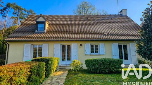 Villa L'Étang-la-Ville, Yvelines