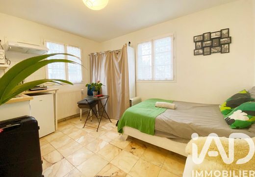 Βίλα σε Villejuif, Val-de-Marne