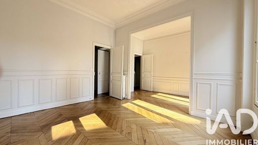 Apartment in Boulogne-Billancourt, Hauts-de-Seine