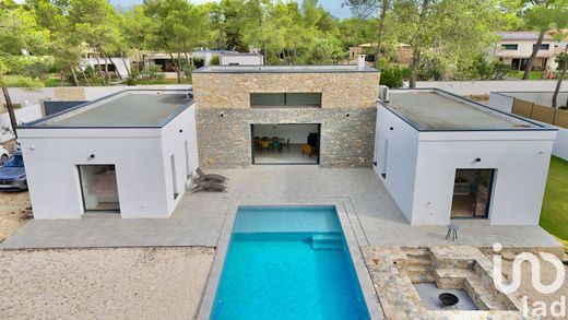 Βίλα σε Nîmes, Gard