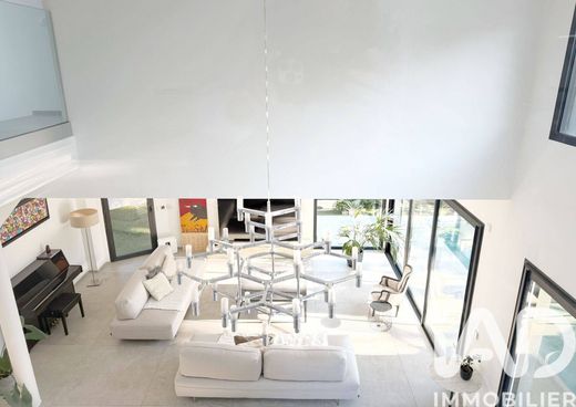 Villa in La Garde, Var