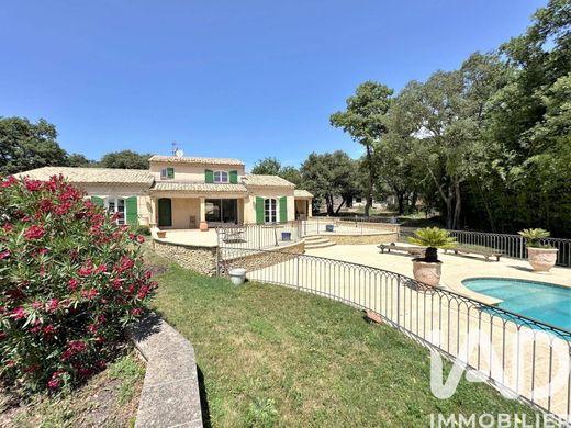 Villa in Uzès, Gard