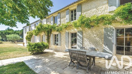 Villa en Dompierre-sur-Mer, Charenta Marítima