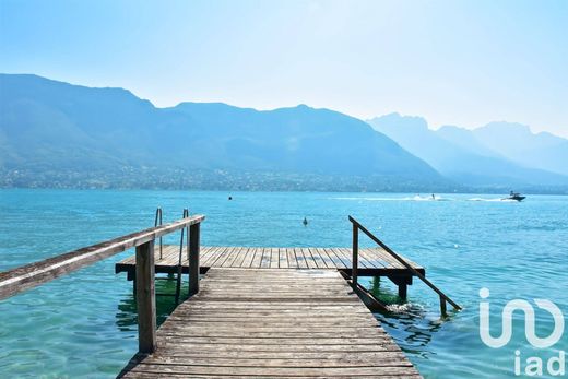 Daire Sevrier, Haute-Savoie