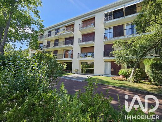 Apartment in Saint-Germain-en-Laye, Yvelines