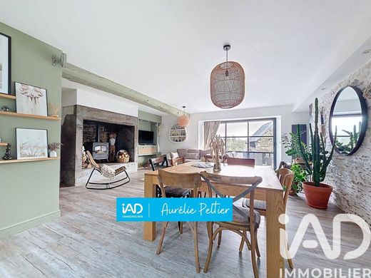 Villa in Laillé, Ille-et-Vilaine