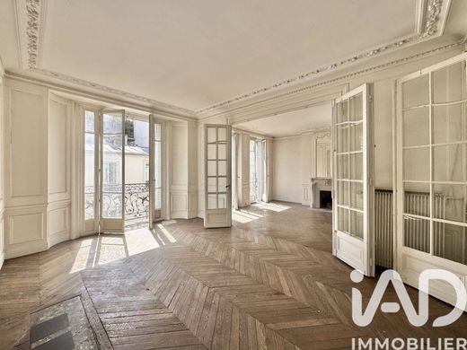Apartment in Monceau, Courcelles, Ternes, Paris