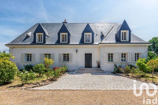 Villa en Saint-Cyr-sur-Loire, Indre y Loira