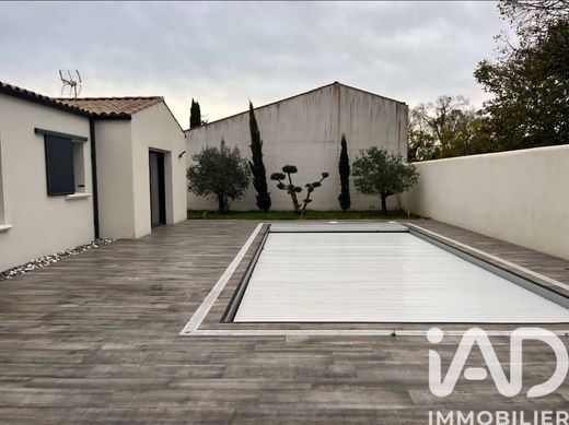 Villa a Clavette, Charente-Maritime