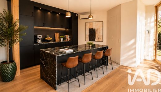 Apartment in Romainville, Seine-Saint-Denis