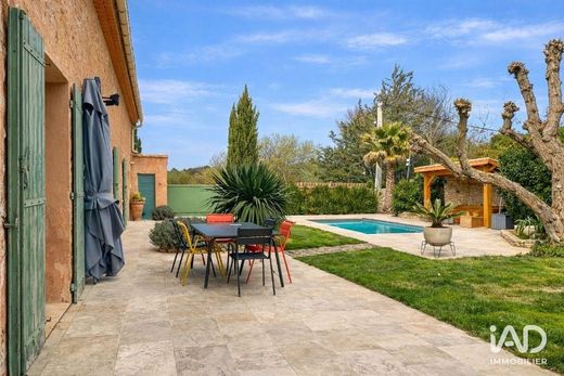 Villa in Aix-en-Provence, Bouches-du-Rhône