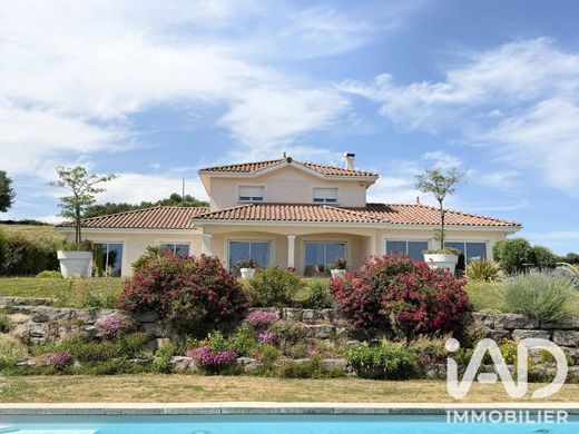 Villa en Bourgoin-Jallieu, Isere
