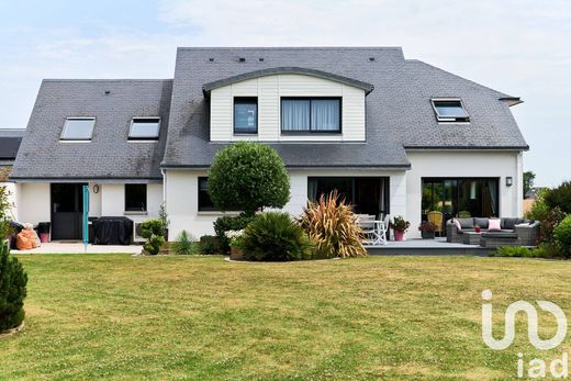 Saint-Cast-le-Guildo, Côtes-d'Armorのヴィラ