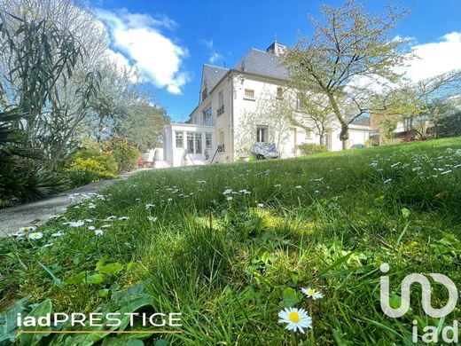 Вилла, Bry-sur-Marne, Val-de-Marne