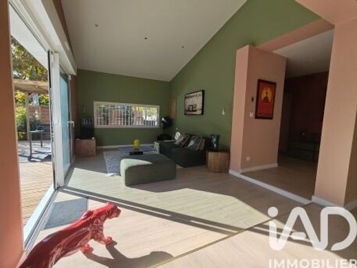 빌라 / Bordeaux, Gironde