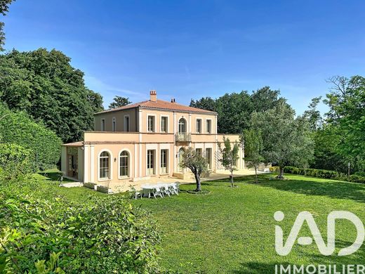 Villa in Ramonville-Saint-Agne, Upper Garonne