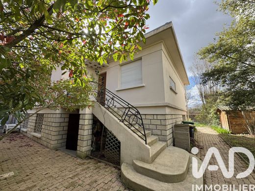 Villa Saint-Maur-des-Fossés, Val-de-Marne