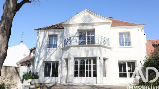 Villa in Antony, Hauts-de-Seine