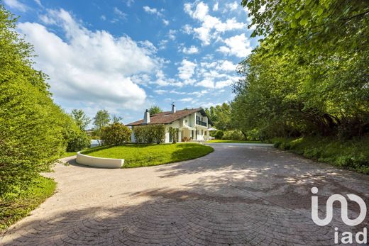 Villa in Ascain, Pyrénées-Atlantiques