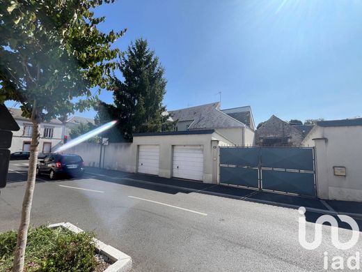 Residential complexes in Orléans, Loiret